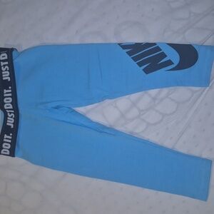 🍀5/30🍀Nike Kids Light Blue Leggings with Logo